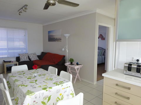 Selene Holiday Apartment @West Beach - Accommodation Port Hedland 0
