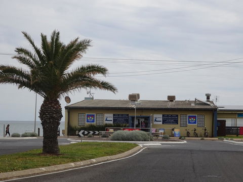 Selene Holiday Apartment @West Beach - Accommodation Port Hedland 14