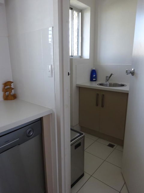 Selene Holiday Apartment @West Beach - Accommodation Port Hedland 17