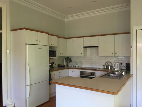 8 Osborne - Accommodation Port Hedland 15