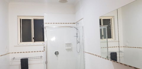 Unit In Marion - Accommodation Port Hedland 9