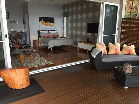 Smiths Lake House - Accommodation Port Hedland 1