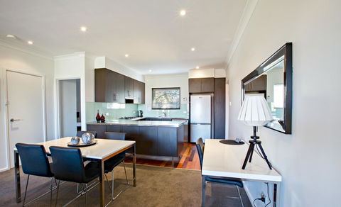 Adelaide DressCircle Apartments - Archer Street - Accommodation Port Hedland 9