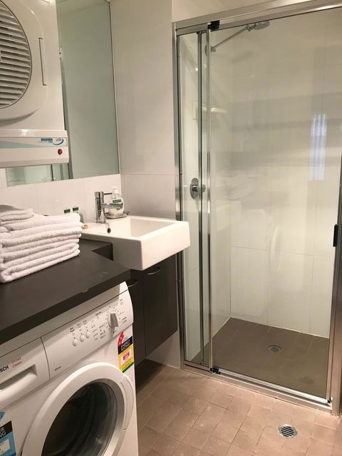 Adelaide DressCircle Apartments - Archer Street - Accommodation Port Hedland 3