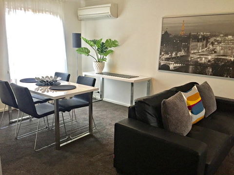 Adelaide DressCircle Apartments - Archer Street - Accommodation Port Hedland 17
