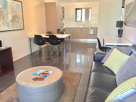 Adelaide DressCircle Apartments - Archer Street - Accommodation Port Hedland 13