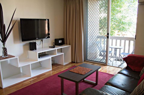 Adelaide DressCircle Apartments - Archer Street - Accommodation Port Hedland 14