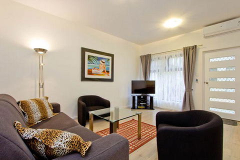 Atlantic West Beach Apartments - Accommodation Port Hedland 1