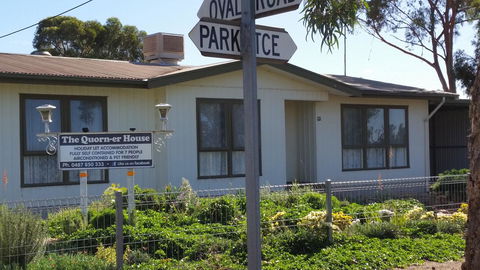 The Quorn-er House - Accommodation Port Hedland 2