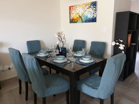 Explore Adelaide, Gawler, The Barossa And Clare Valleys All-in-one - Accommodation Port Hedland 2