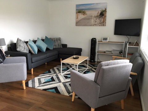 Windsor Gardens Home - Accommodation Port Hedland 6