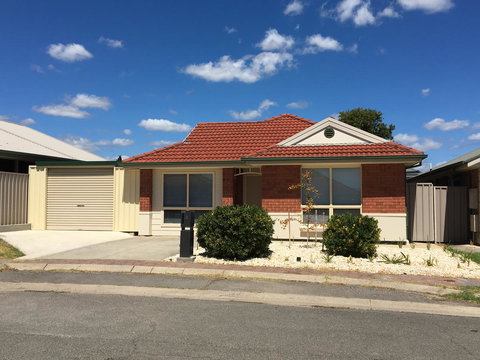 Windsor Gardens Home - Accommodation Port Hedland 18
