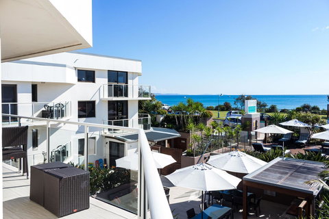 Bayview Beachfront Apartments, In Town Right On The Beach - Accommodation Port Hedland 15