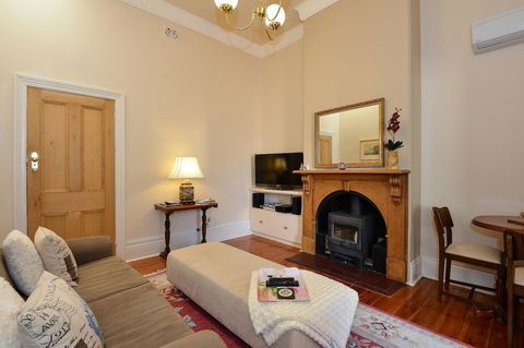 Trafalgar Premium Vintage Suites - Accommodation Port Hedland 3