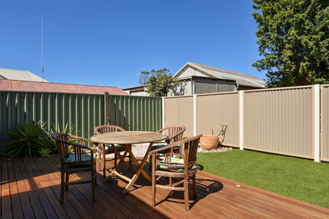 Trafalgar Premium Vintage Suites - Accommodation Port Hedland 11