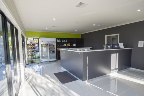 Paringa Resort - Accommodation Port Hedland 10