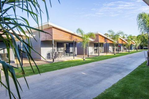 Paringa Resort - Accommodation Port Hedland 2