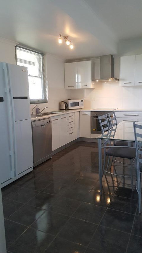 Beachside Escape On The Esplanade - Accommodation Port Hedland 5