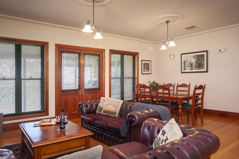 Angaston Saleyards Luxury Accommodation - Accommodation Port Hedland 30