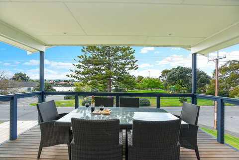 'Hope House' - Encounter Bay - Accommodation Port Hedland 24