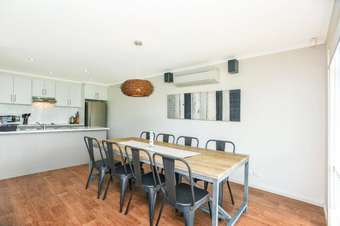 'Hope House' - Encounter Bay - Accommodation Port Hedland 8