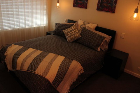 Christophers Villa - Accommodation Port Hedland 15