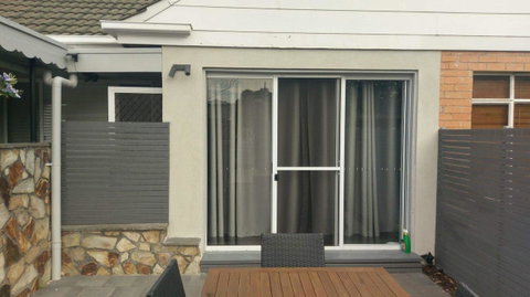 Christophers Villa - Accommodation Port Hedland 8