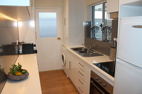 Christophers Villa - Accommodation Port Hedland 28