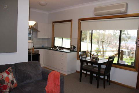 Owl Place In Hahndorf - Accommodation Port Hedland 2