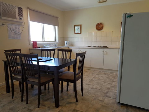 Marion Bay Holiday Villas - Accommodation Port Hedland 14