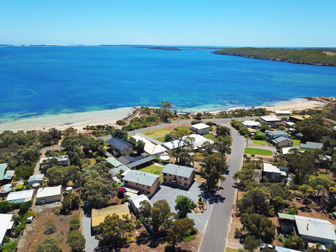 Longbeach Apartments - Accommodation Port Hedland 1