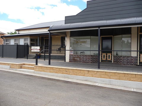 Country Bakehouse Accommodation - Accommodation Port Hedland 12