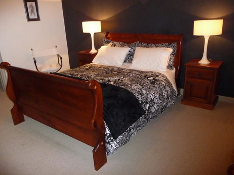 Country Bakehouse Accommodation - Accommodation Port Hedland 11