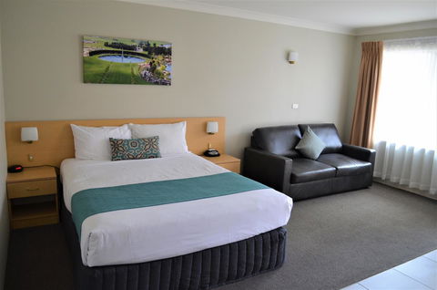 Bathurst Motor Inn - Accommodation Port Hedland 2
