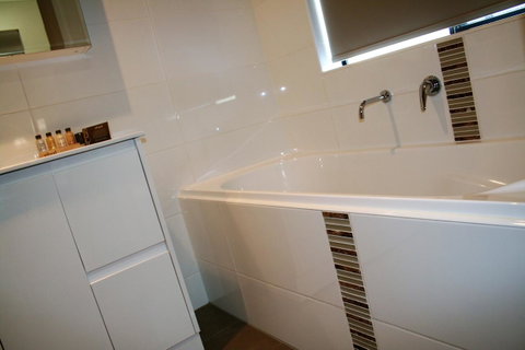 Jacaranda Homestay - Accommodation Port Hedland 16