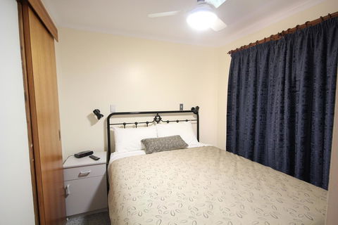 Port Vincent Motel & Apartments - Accommodation Port Hedland 18