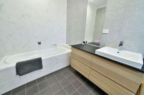 Great Northern Lodge - Accommodation Port Hedland 3