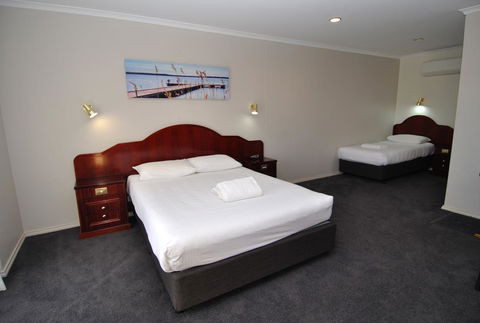 Hilton Beachfront Motel - Accommodation Port Hedland 41