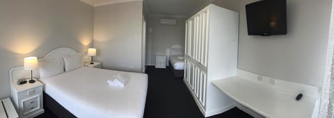 Hilton Beachfront Motel - Accommodation Port Hedland 39