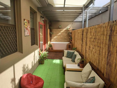 Diamond On Olive - Accommodation Port Hedland 0