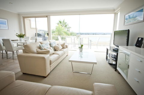 The Bluff Resort Apartments - Accommodation Port Hedland 14