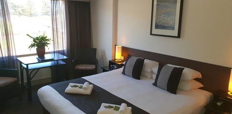 Nightcap At Hotel Victor - Accommodation Port Hedland 2