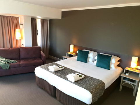 Nightcap At Hotel Victor - Accommodation Port Hedland 11