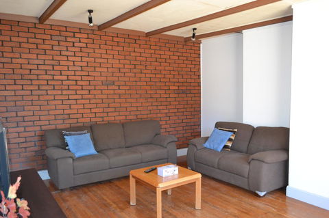 Prospect Holiday House - Accommodation Port Hedland 4