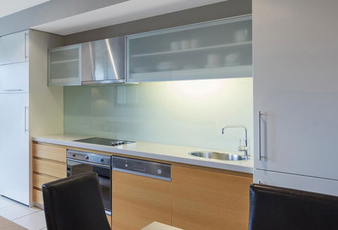 Apartments @ 16 Holdfast - Accommodation Port Hedland 12