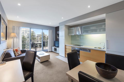 Apartments @ 16 Holdfast - Accommodation Port Hedland 5