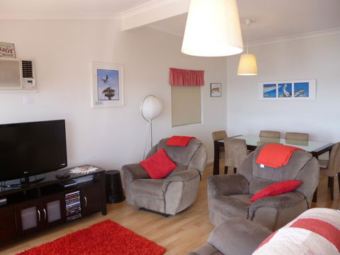 Seascape - Accommodation Port Hedland 7