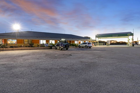 Border Village Roadhouse - Accommodation Port Hedland 2