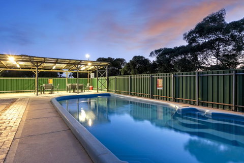 Border Village Roadhouse - Accommodation Port Hedland 4
