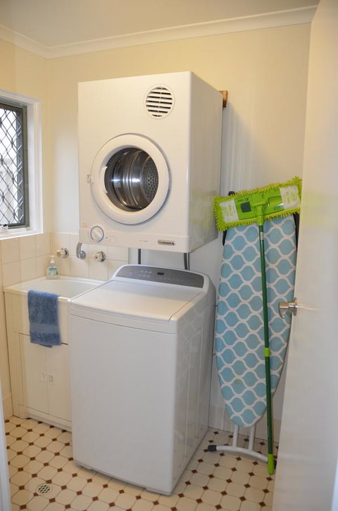 Townhouse On The Marina - Accommodation Port Hedland 21